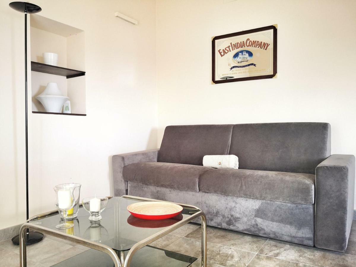 Appartamento Deluxe Con Terrazza Sul Mare Савона Экстерьер фото