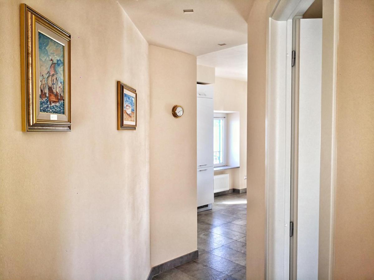 Appartamento Deluxe Con Terrazza Sul Mare Савона Экстерьер фото